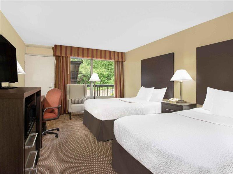 Days Inn By Wyndham Asheville/Mall Zewnętrze zdjęcie